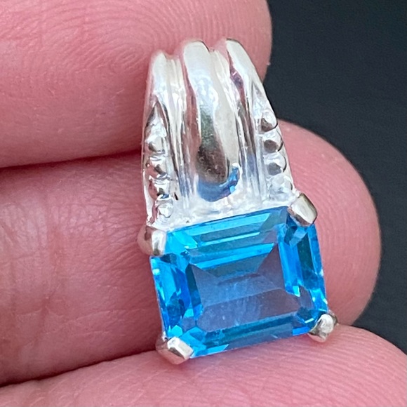 Sterling Silver SCBS 925 Emerald Cut Blue Topaz CZ Cubic Zirconia Pendant 2.9g - Picture 11 of 15